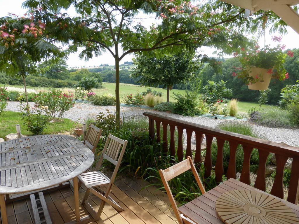 La Bergerie Bed & Breakfast Pollionnay Exterior photo
