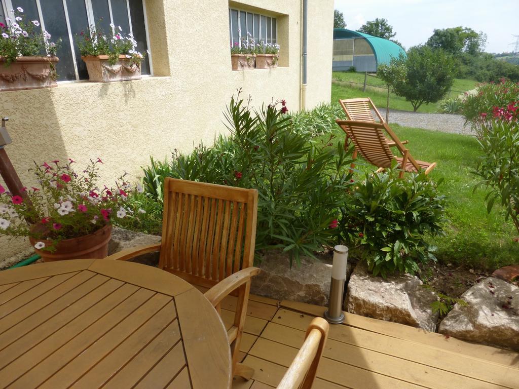La Bergerie Bed & Breakfast Pollionnay Exterior photo