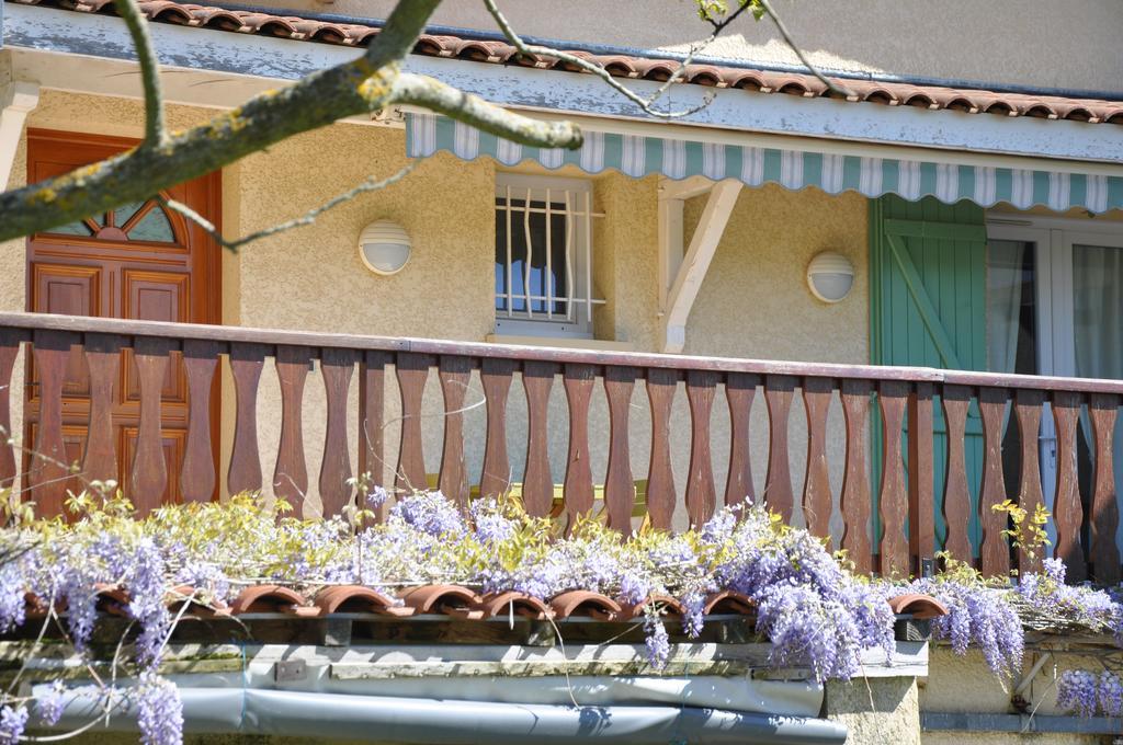 La Bergerie Bed & Breakfast Pollionnay Exterior photo