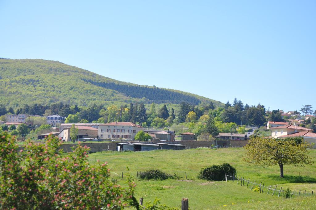 La Bergerie Bed & Breakfast Pollionnay Exterior photo