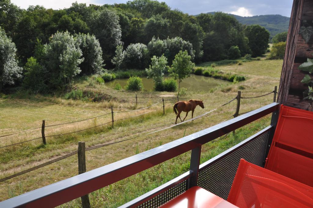 La Bergerie Bed & Breakfast Pollionnay Exterior photo